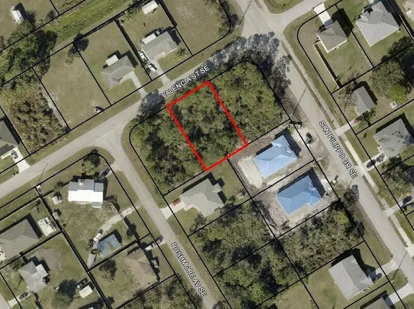 1286 Valencia St SE, Palm Bay, FL 32909