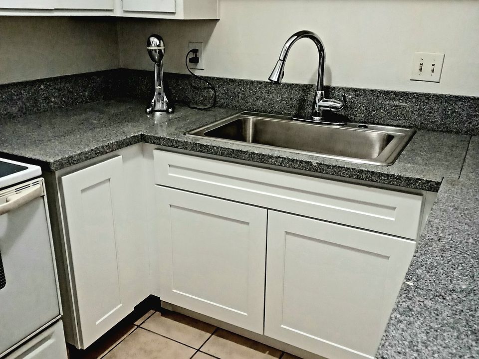 1st image of 2784 Conejo Dr #2