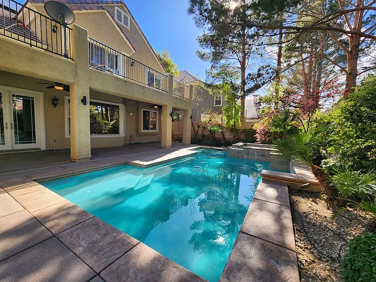 9516 Royal Lamb Dr — Photo 23
