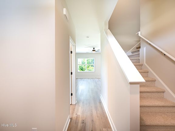 5th image of 164 Huxley Terrace