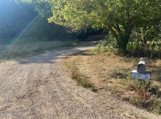 2012 Packet Hollow Rd, Pineville, MO 64856