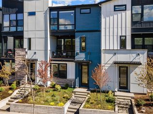 26820 NE Big Rock Rd UNIT 102, Duvall, WA 98019