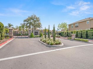3255 W Reflections Dr, Fresno, CA