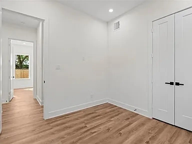6532 Weston St #A — Photo 20