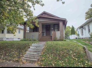 2131 3rd St, Moline, IL 61265