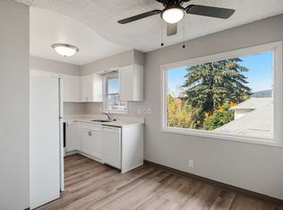 Monroe Manor Apartments, Oregon City, OR 97045