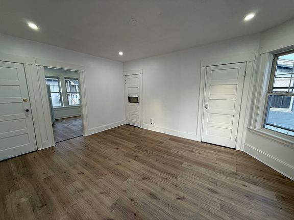 5th image of 23 Plymouth St #2