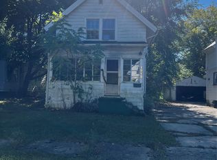 1913 Cadillac St, Flint, MI 48504