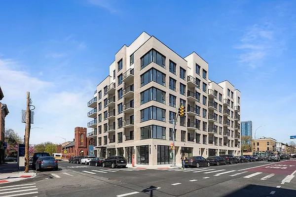 Rented by ERNY LLC | media 22