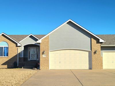 105 Primrose Ct, Rose Hill, KS, 67133