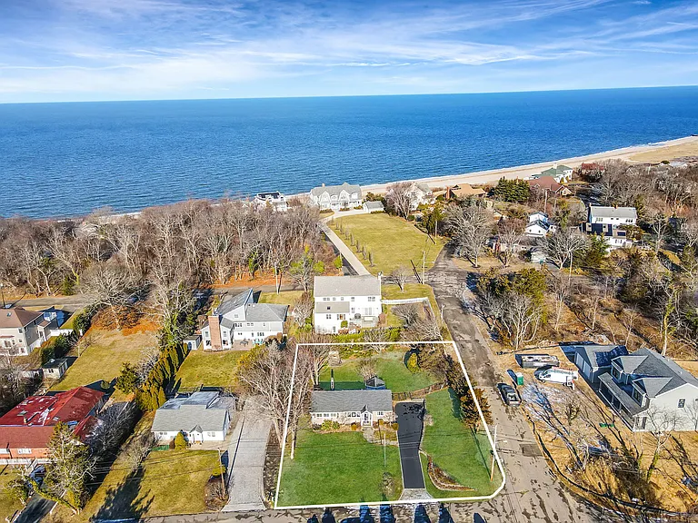 1600 Captain Kidd Dr — Photo 29