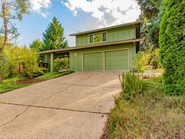 2230 W 27th Ave, Eugene, OR 97405