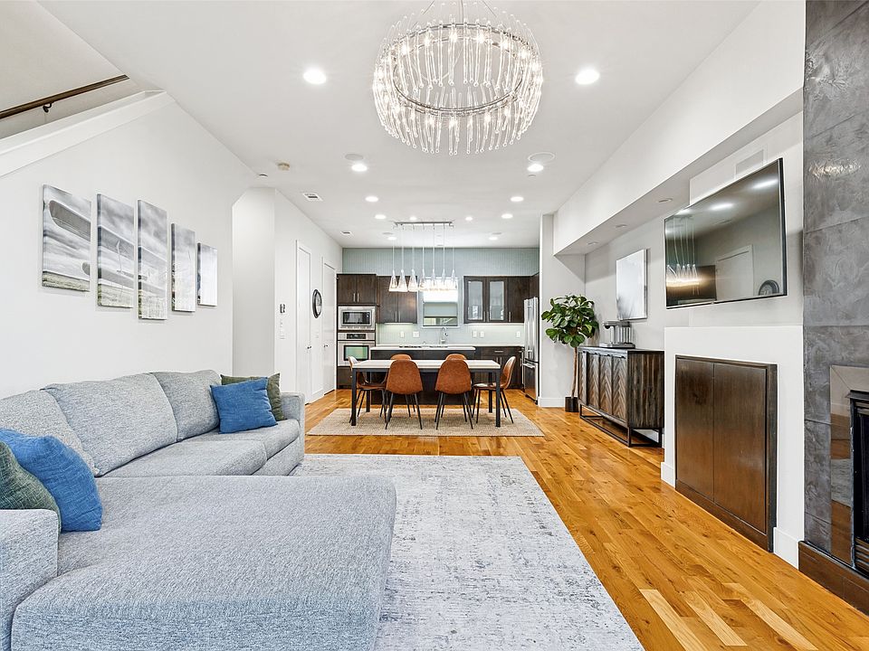 1st image of 4618 Cedar Springs Rd APT B