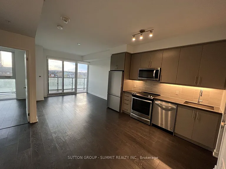 85 Oneida Cres #401 — Photo 7