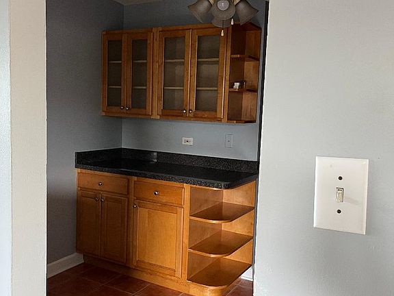 4th image of 13 Crestview Ln Unit 12