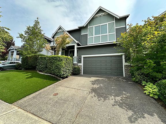 3rd image of 3910 Highlands Blvd