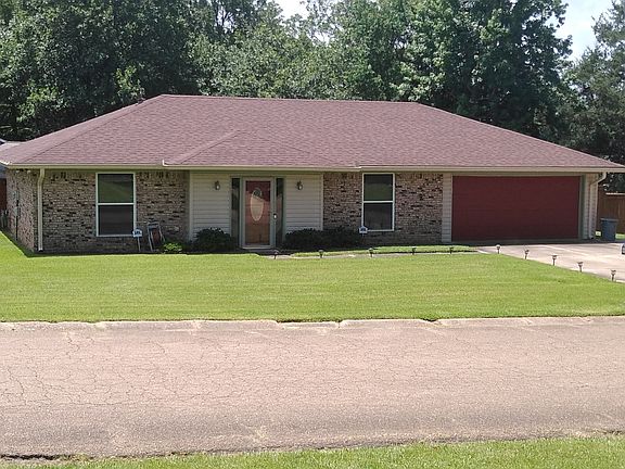 2nd image of 4445 Wildwood Dr
