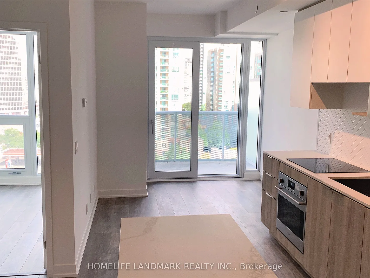1 bed, $2,100 — Photo 2