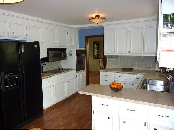 5th image of 7037 Wooddale Ave S