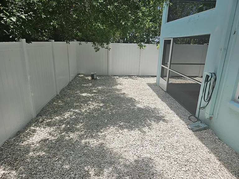 350 73rd Ave — Photo 13