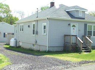 504 Claiborne Ave, Fredericksburg, VA 22405