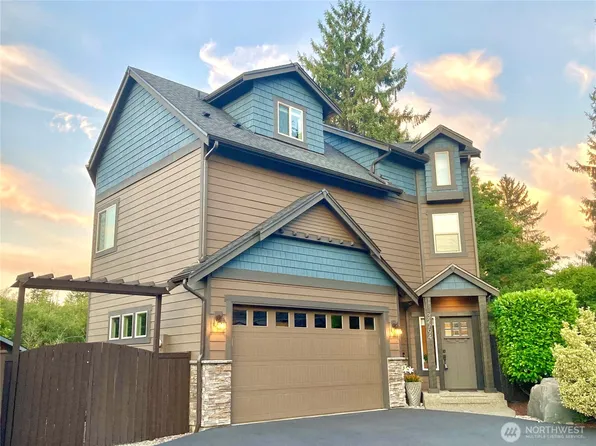 32794 Abrams Avenue, Black Diamond, WA 98010