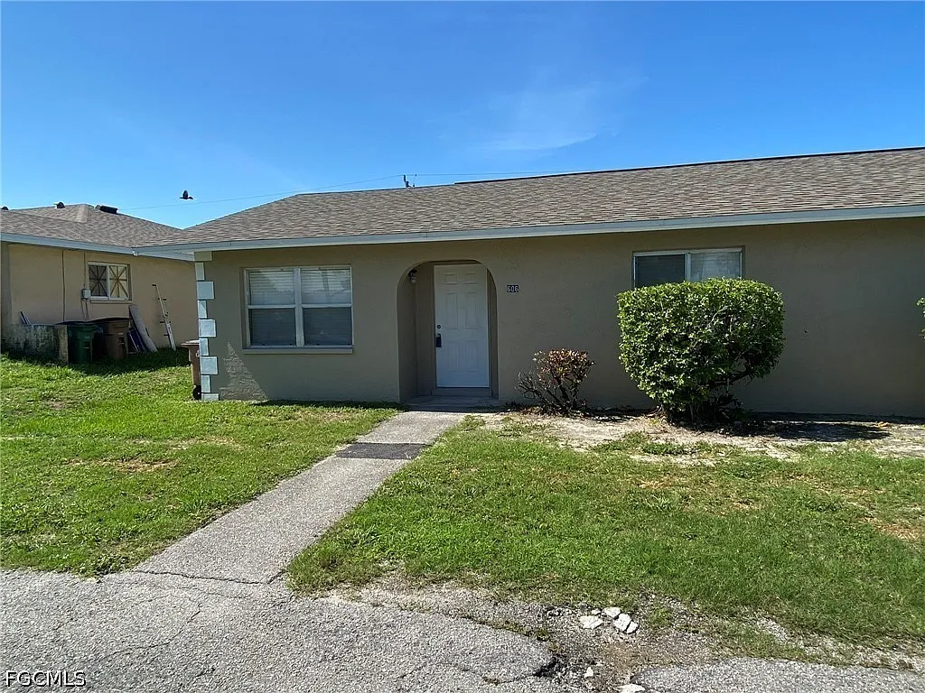 2 bed, 1.0 bath, 885 sqft, $1,250 — Photo 1