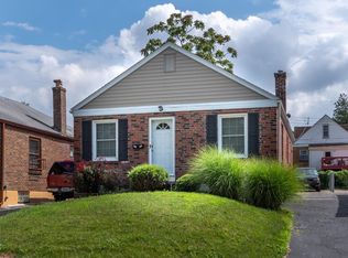 6730 Kenwood Dr, Saint Louis, MO