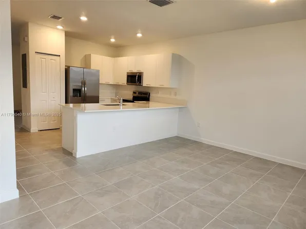 2361 NW 122nd Ter, Miami, FL 33167