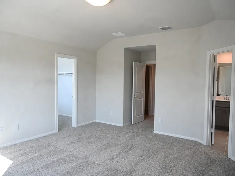 1012 Portina Dr — Photo 20