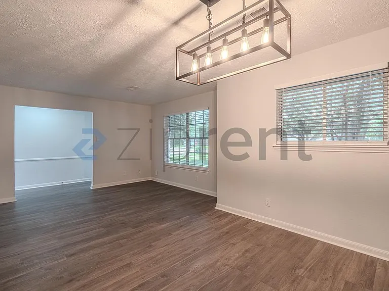 15443 Blackhawk Blvd — Photo 19