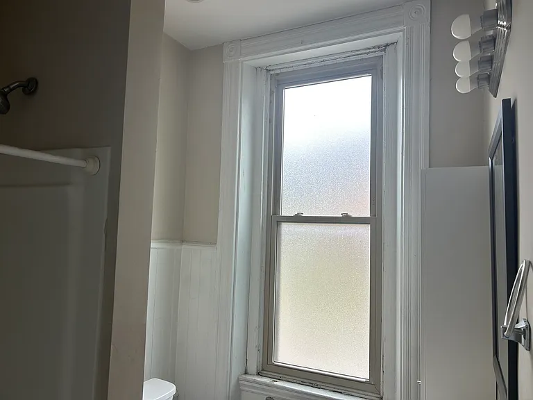 3447 Melwood Ave #3 — Photo 32