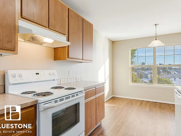 Hawk's Point Apartments — Photo 79