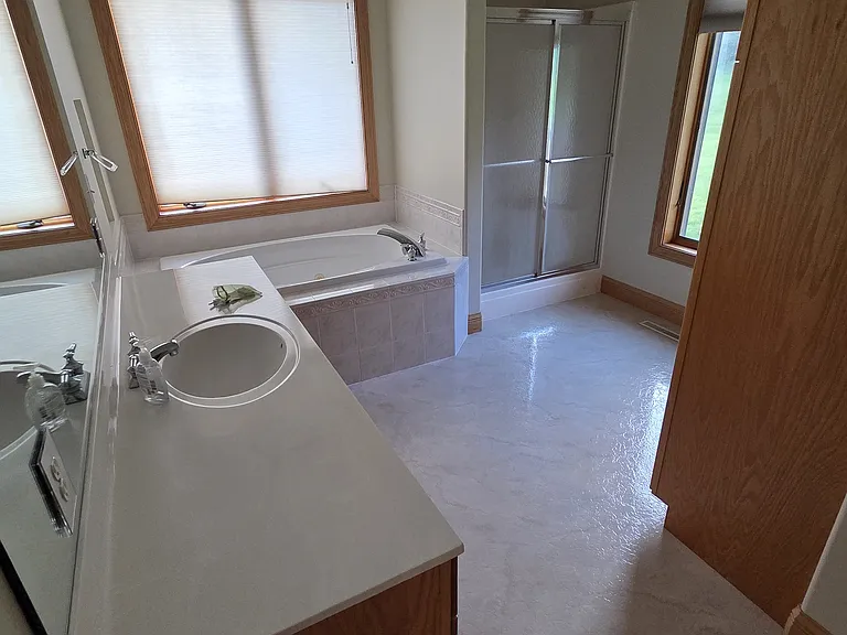 4720 Leprechaun Ln — Photo 3