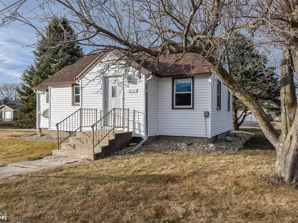 611 6th St, Melbourne, IA 50162
