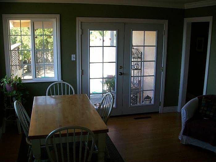 2nd image of 2734 East Ave