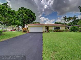8710 NW 21st Ct, Coral Springs, FL 33071