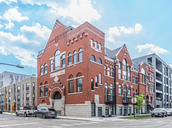 505 W Elm St #3, Chicago, IL 60610