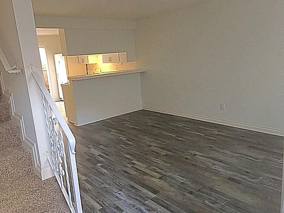 3rd image of 4304 E 5th St APT 2