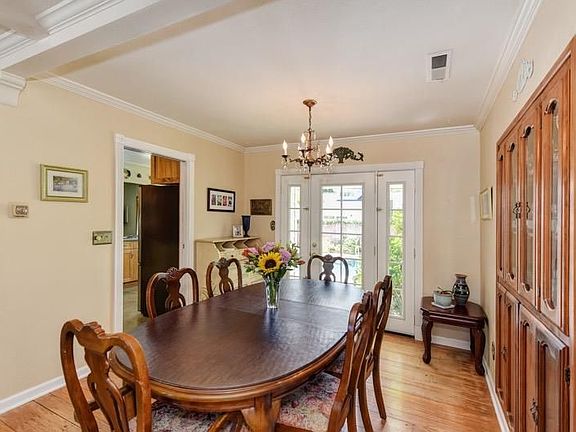 4th image of 3020 El Prado Way