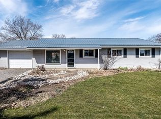 118 Queenswood Dr, Cranberry Township, PA 16066