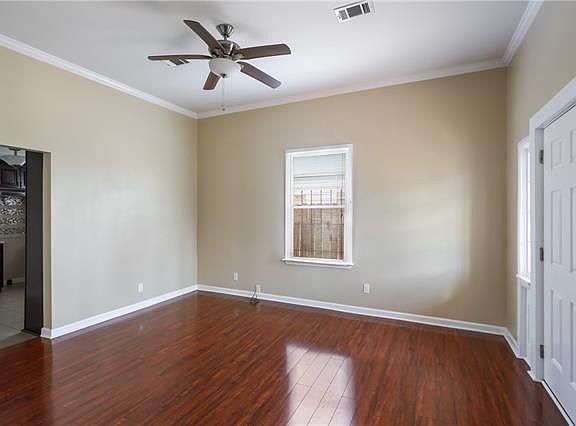 5th image of 2053 N Johnson St