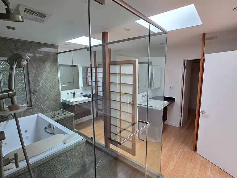 118 Hacienda Dr — Photo 57