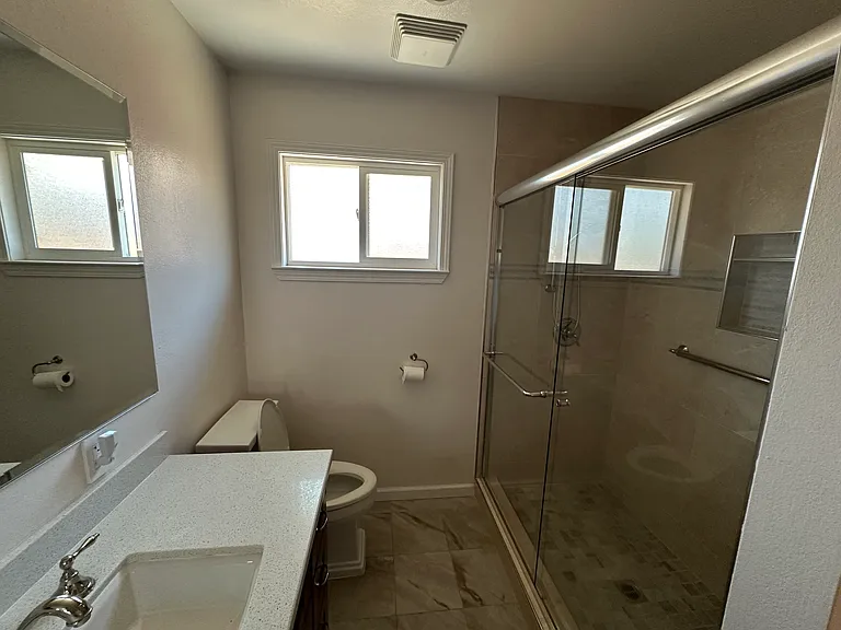 1648 Lee Dr — Photo 9
