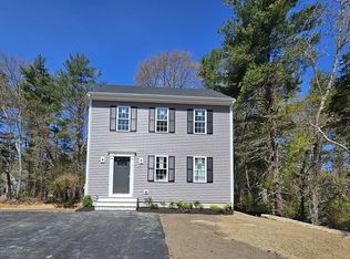 11 Paul Rd, Middleboro, MA 02346