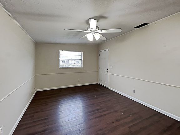 3rd image of 7840 Stuart Ave