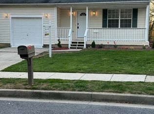 3 Trestle Wood Ct, Randallstown, MD 21133
