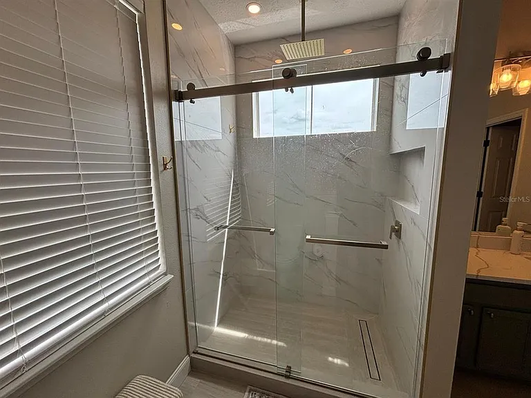 903 Yew Ct — Photo 34