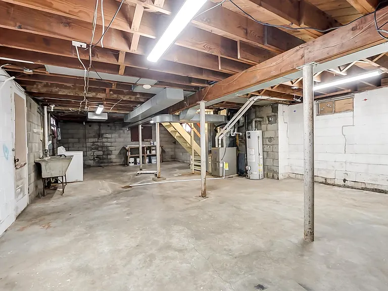 1908 Emerson Ave — Photo 19