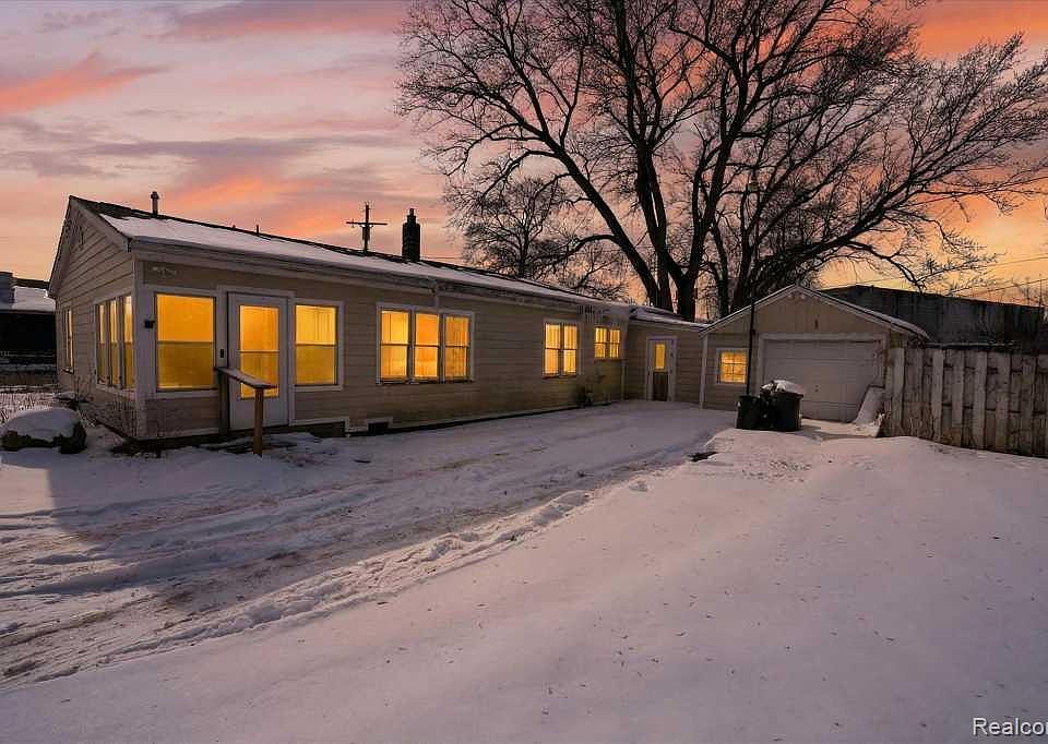 1st image of 160 Beadle Lake Rd